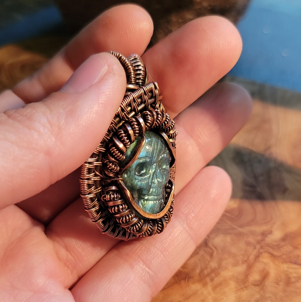 Labradorite Skull Necklace - Picture 3 of 4